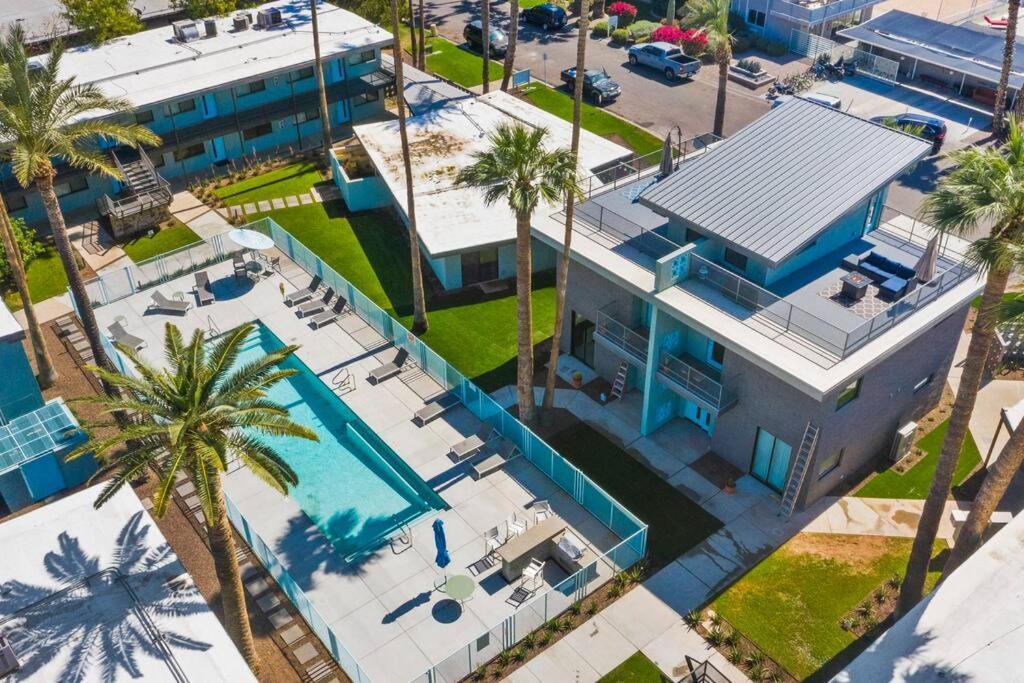 Large Studio Rooftop & Poolside - Walk To Old Town スコッツデール エクステリア 写真