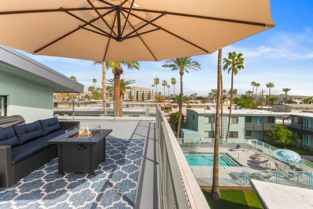 Large Studio Rooftop & Poolside - Walk To Old Town スコッツデール エクステリア 写真